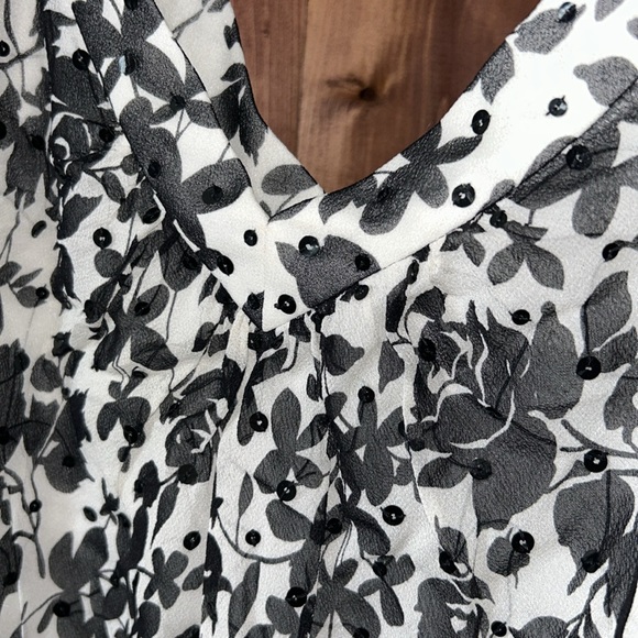 Ann Taylor Tank Top - Picture 3 of 6